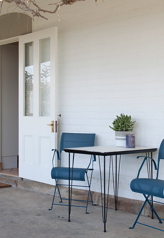 South Coast Holiday Accommodations - The Old Schoolhouse Milton